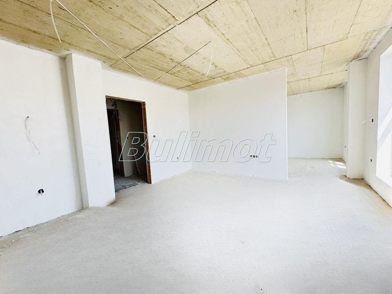 Продава 2-СТАЕН, гр. Варна, Лятно кино Тракия, снимка 2 - Апартаменти - 50445358