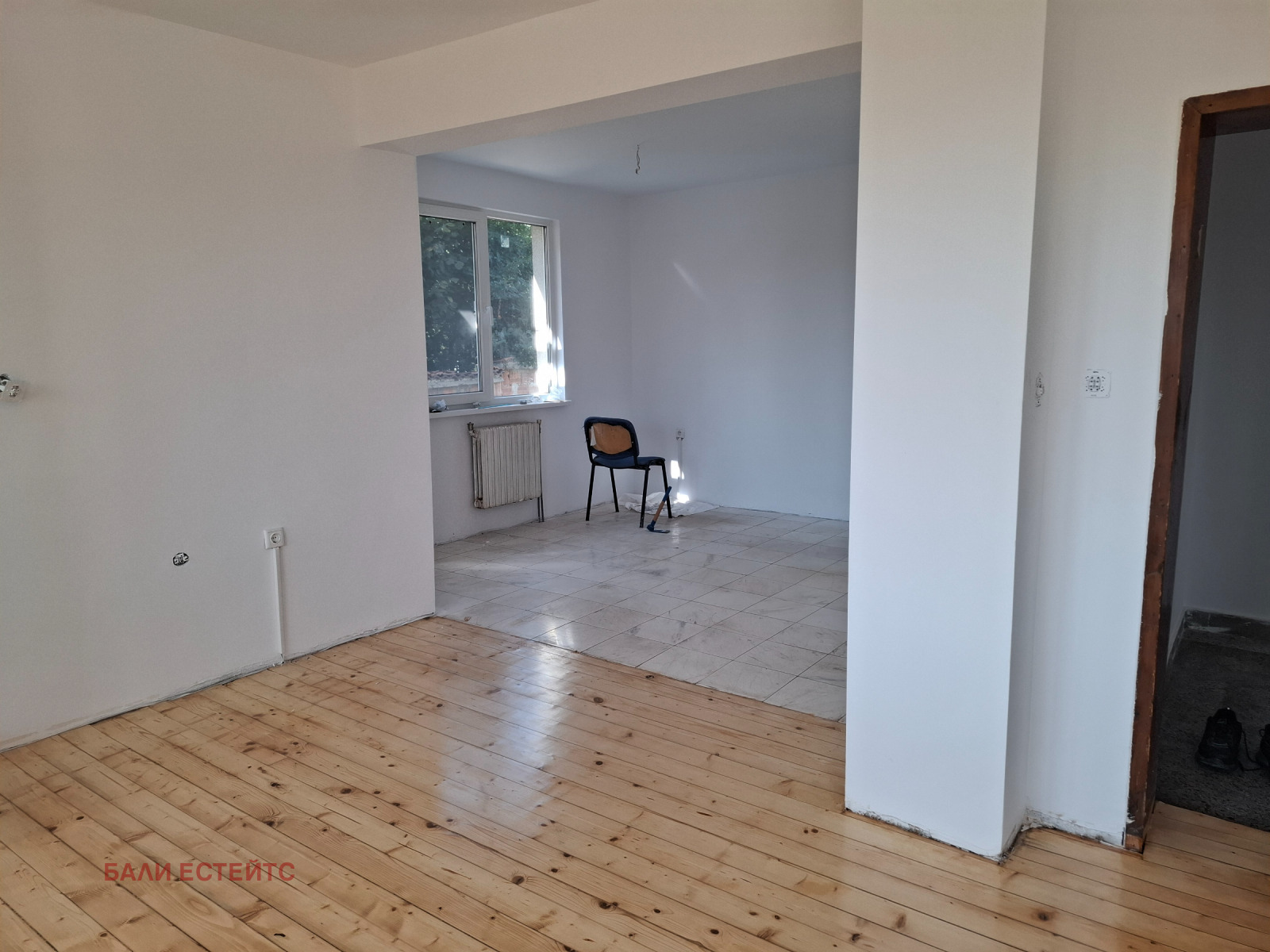 Продава КЪЩА, гр. София, с. Бистрица, снимка 2 - Къщи - 54673354