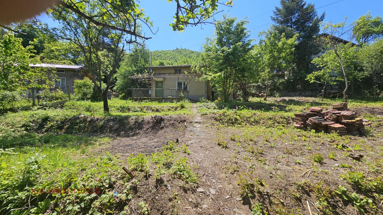 Продава ВИЛА, с. Владо Тричков, област София област, снимка 15 - Вили - 54616596