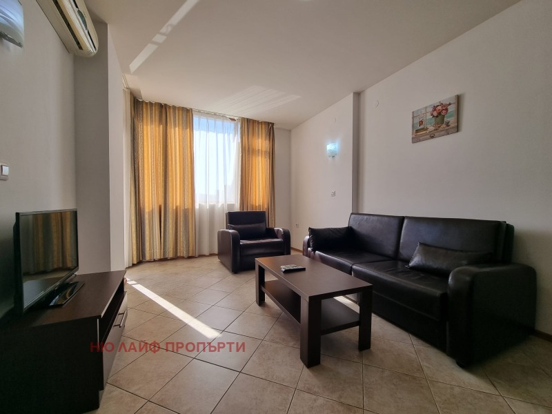 En venta  1 dormitorio región Burgas , k.k. Slanchev bryag , 72 metros cuadrados | 40180720 - imagen [4]