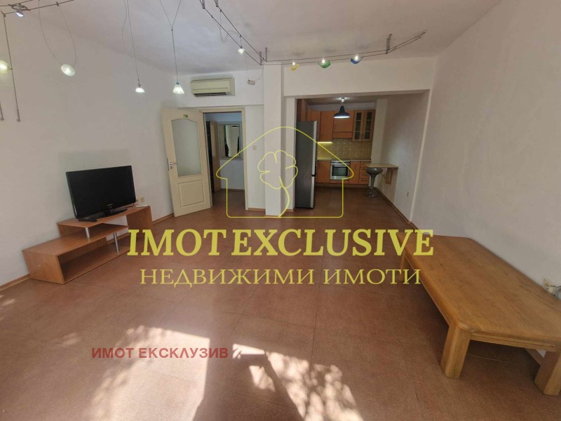 De vânzare  1 dormitor Plovdiv , Țentâr , 81 mp | 56961911