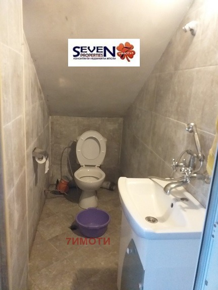 Продава КЪЩА, гр. Перник, Църква, снимка 10 - Къщи - 52403567