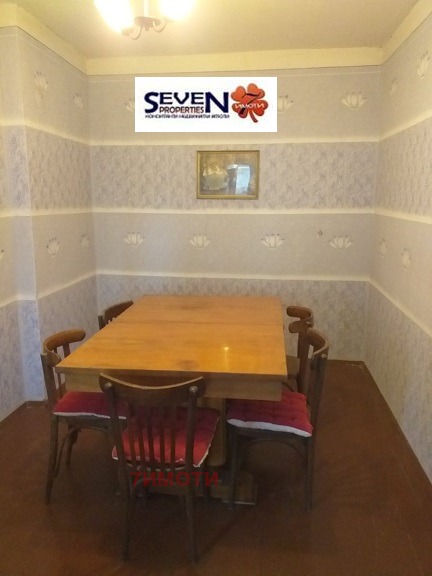 Продава КЪЩА, гр. Перник, Църква, снимка 11 - Къщи - 52403567