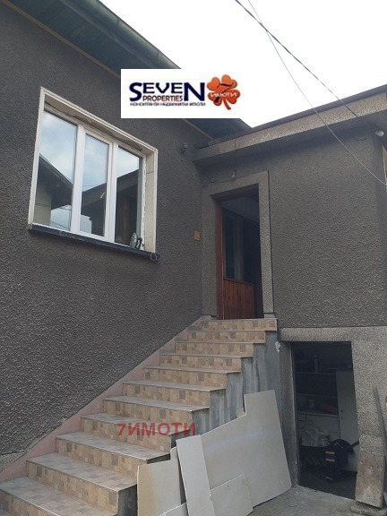 Продава КЪЩА, гр. Перник, Църква, снимка 17 - Къщи - 52403567