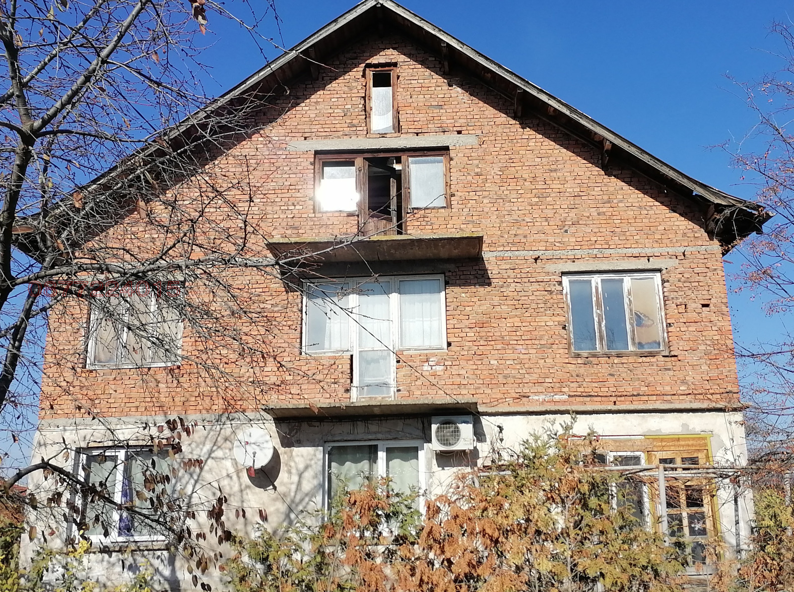 Продава ЕТАЖ ОТ КЪЩА, с. Лесново, област София област, снимка 2 - Етаж от къща - 55659683