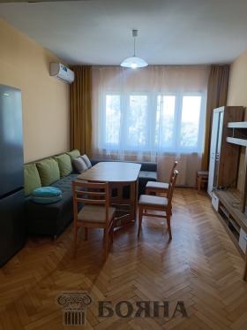 1 ložnice Centar, Ruse 2