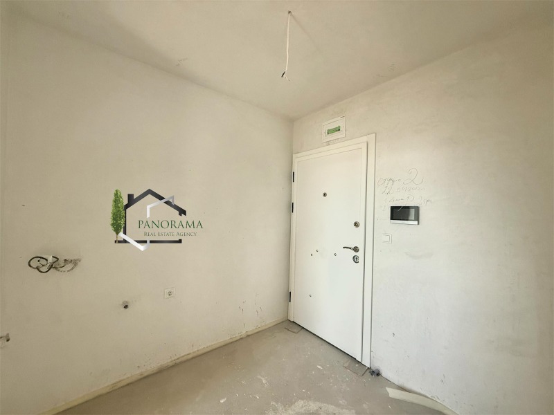 Myytävänä  Studio Šumen , Basejna , 43 neliömetriä | 63640980 - kuva [3]