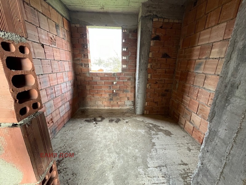 Продава КЪЩА, с. Долище, област Варна, снимка 11 - Къщи - 52637970