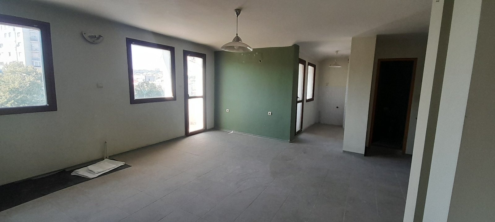Продава 3-СТАЕН, гр. Плевен, Идеален център, снимка 3 - Апартаменти - 55987412