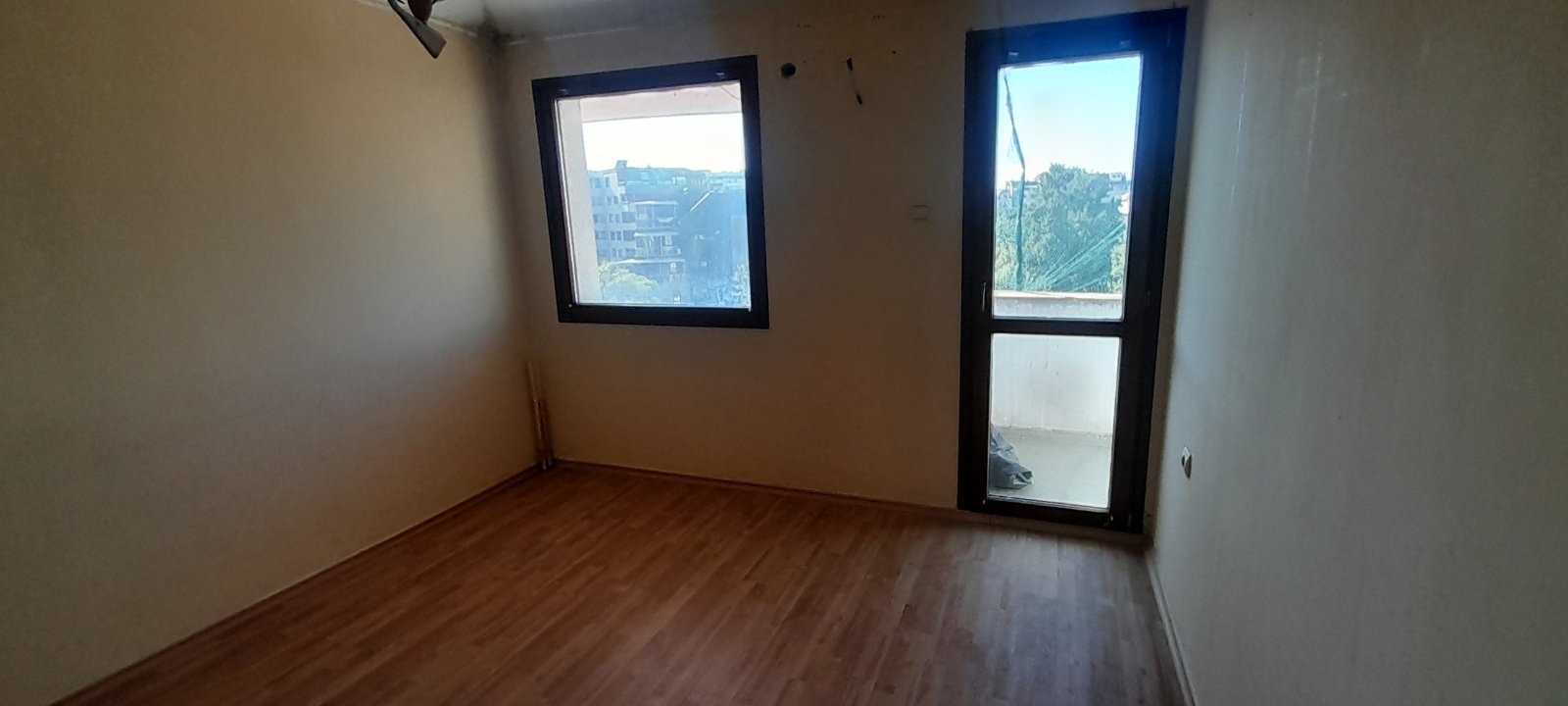 Продава 3-СТАЕН, гр. Плевен, Идеален център, снимка 15 - Апартаменти - 55987412