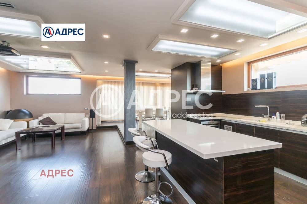 Продава МНОГОСТАЕН, гр. Варна, Зимно кино Тракия, снимка 7 - Апартаменти - 54912623