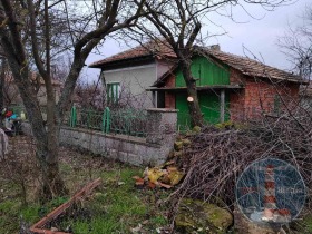Продажба на имоти в с. Кардам, област Добрич - изображение 12 