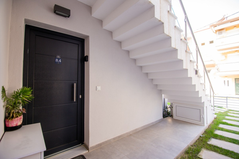 Продава 1-СТАЕН, гр. Варна, Център, снимка 2 - Апартаменти - 54351901