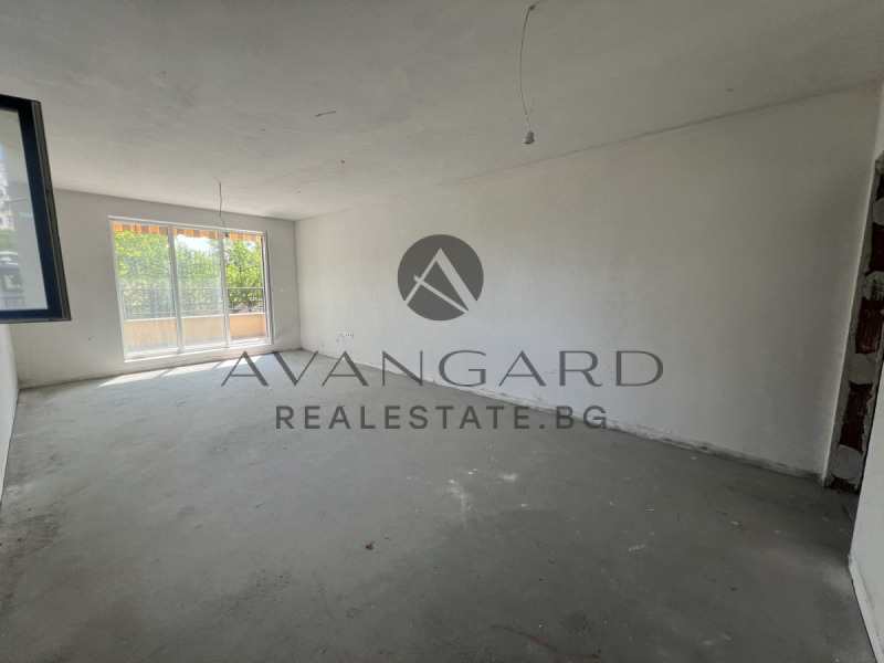 Te koop  1 slaapkamer Plovdiv , Kjutsjuk Parizj , 93 m² | 26165595