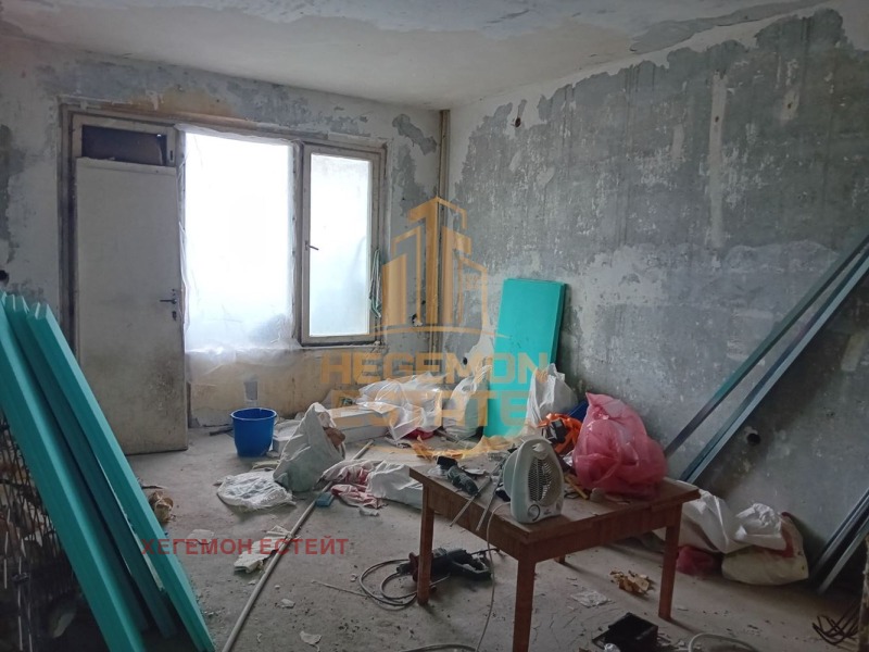 Продава  3-стаен град Варна , Автогара , 72 кв.м | 25012311