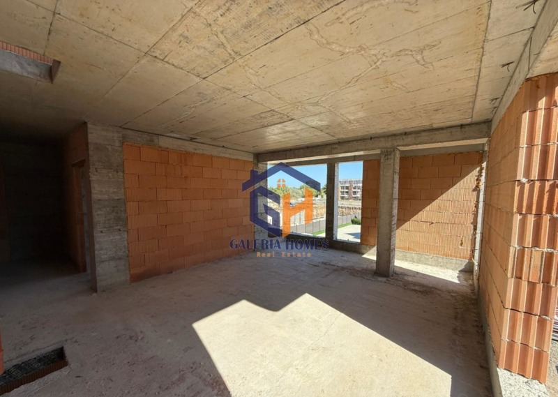 Продава 3-СТАЕН, гр. Бургас, Сарафово, снимка 2 - Апартаменти - 52316461