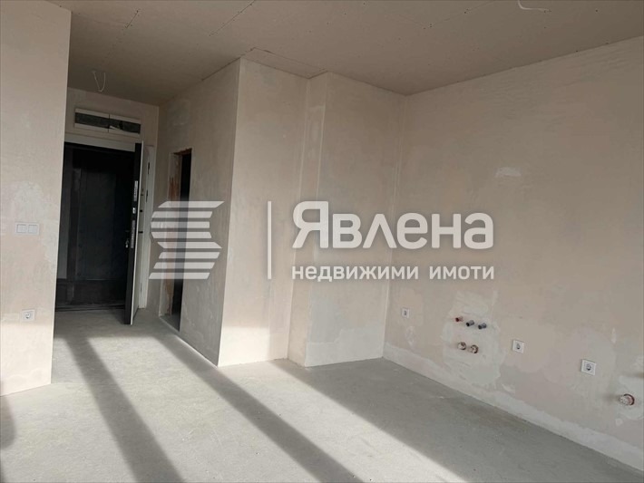 Продава 3-СТАЕН, гр. Варна, Бриз, снимка 2 - Апартаменти - 53169874