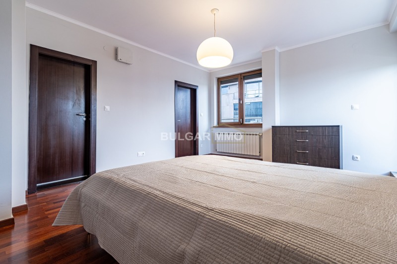 Продава МНОГОСТАЕН, гр. София, Изток, снимка 9 - Апартаменти - 52390349