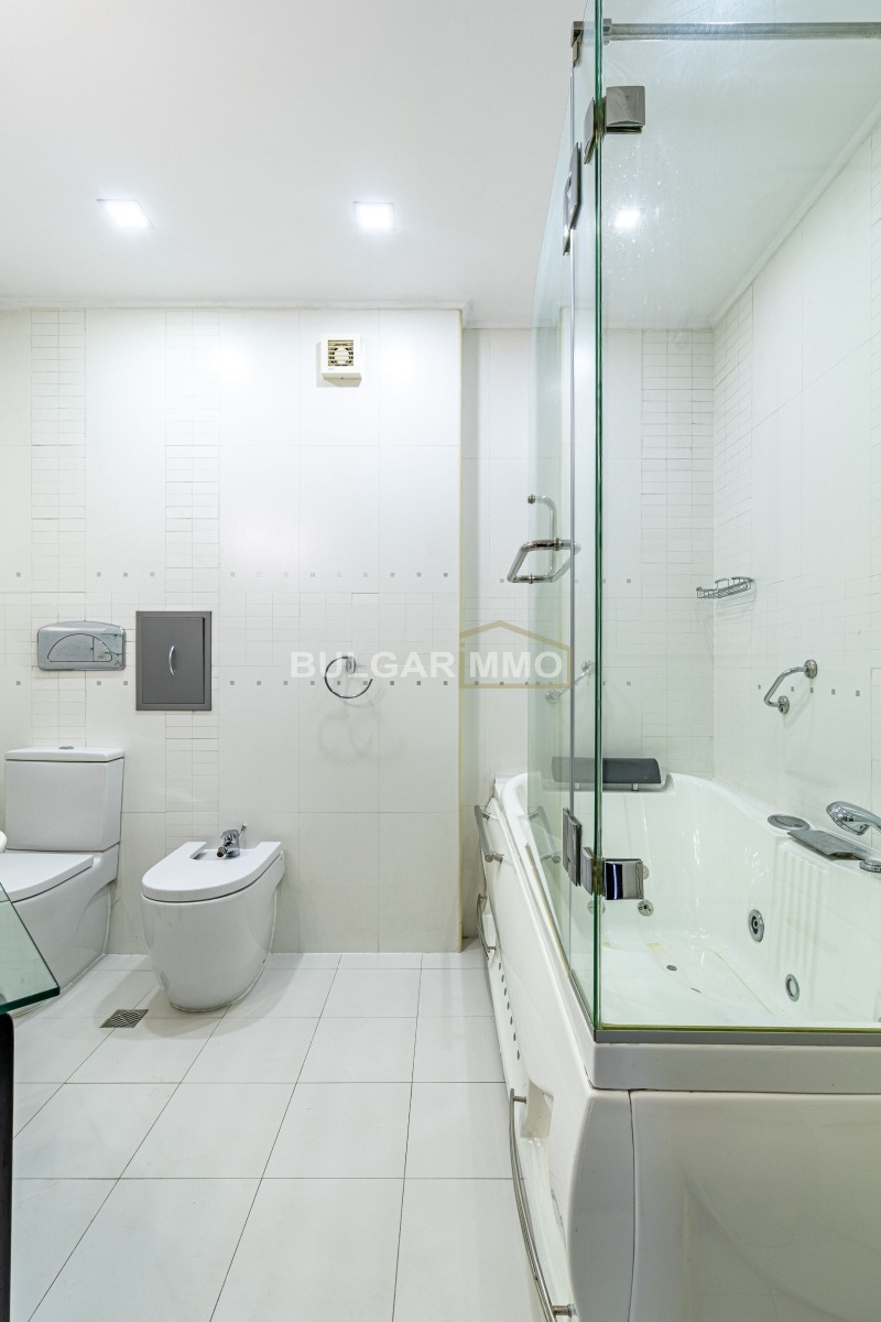 Продава МНОГОСТАЕН, гр. София, Изток, снимка 10 - Апартаменти - 52390349