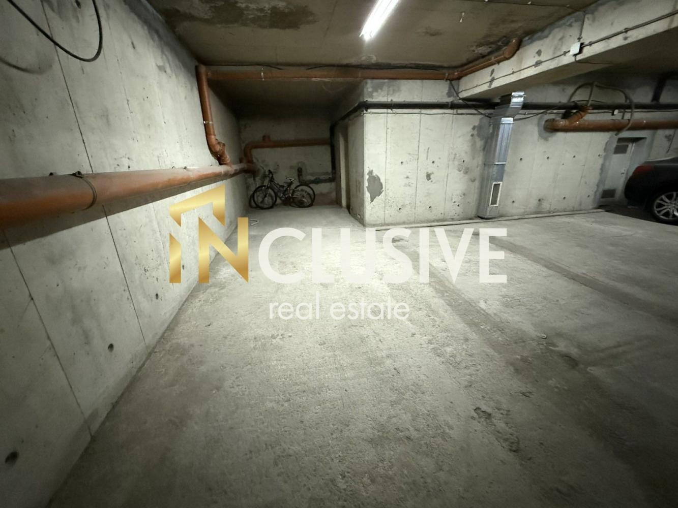 Продава ГАРАЖ, ПАРКОМЯСТО, гр. Варна, Завод Дружба, снимка 2 - Гаражи и паркоместа - 54118953