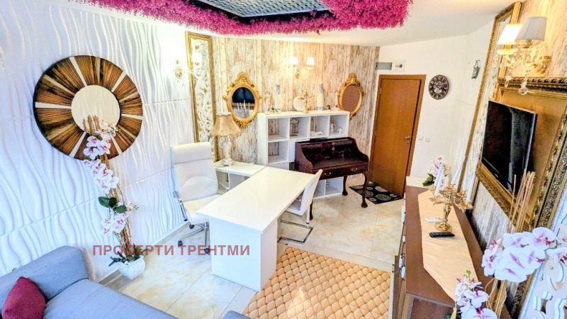 Продава ОФИС в област Бургас, к.к. Слънчев бряг - 20 кв.м / 40 000 € » 78 233.20 лв., ПРОПЕРТИ ТРЕНТМИ