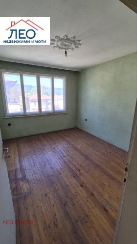 ������� 4-����� | Imot.bg � ����� ������ 8