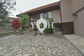 House Yablanitsa, region Lovech 11