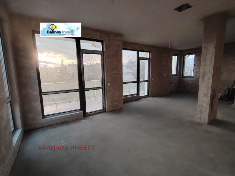 Продава КЪЩА, гр. Варна, м-т Горна Трака, снимка 14 - Къщи - 52531173