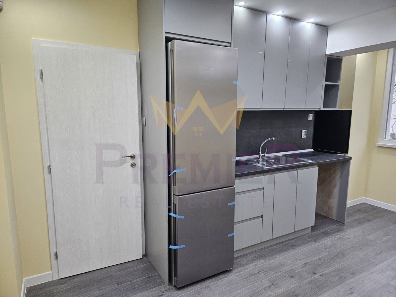 Продава 3-СТАЕН, гр. София, Карпузица, снимка 3 - Апартаменти - 54846490