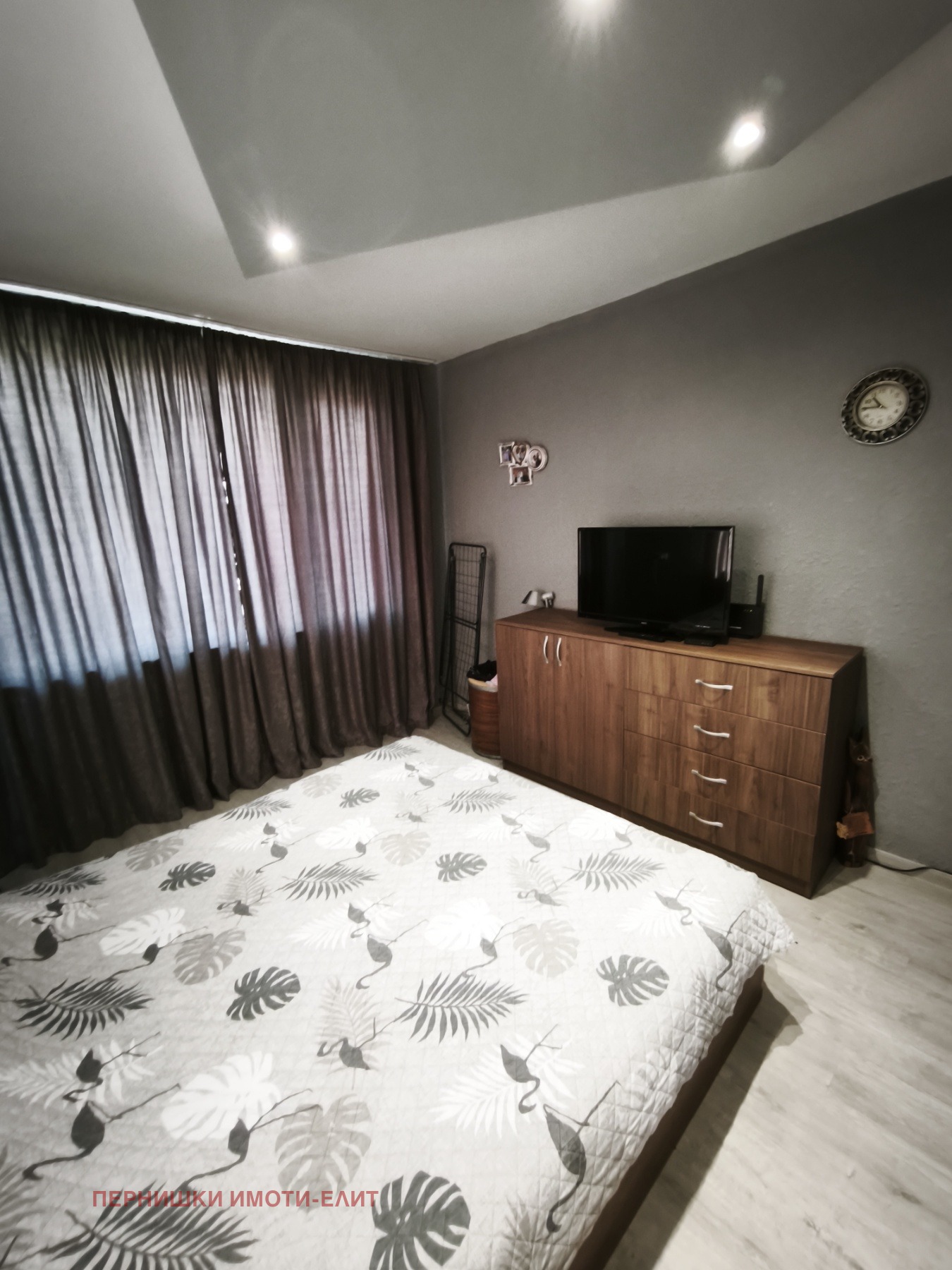 Продава КЪЩА, гр. Перник, Клепало, снимка 12 - Къщи - 54835331