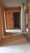 Продава МНОГОСТАЕН, град Велико Търново, Бузлуджа • 294890 € / 576754.71 лв. • 89198095 3