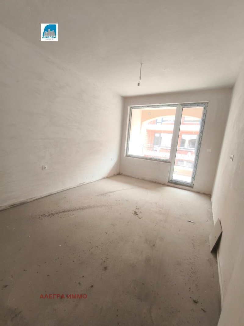 À venda  1 quarto Plovdiv , Karchiiaka , 67 m² | 13557410