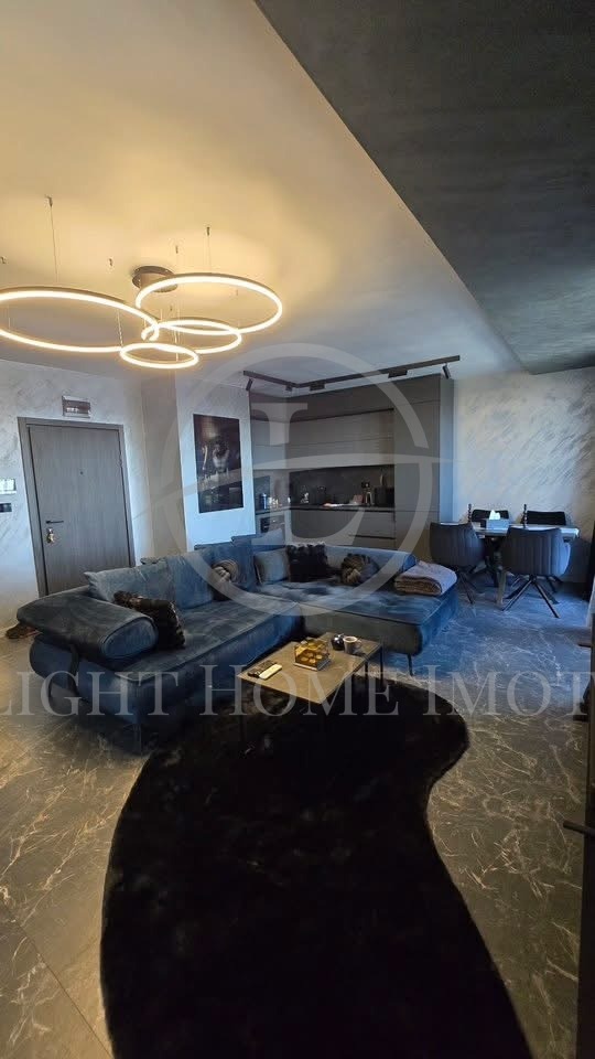 In vendita  1 camera da letto Plovdiv , Tsentar , 97 mq | 43399553