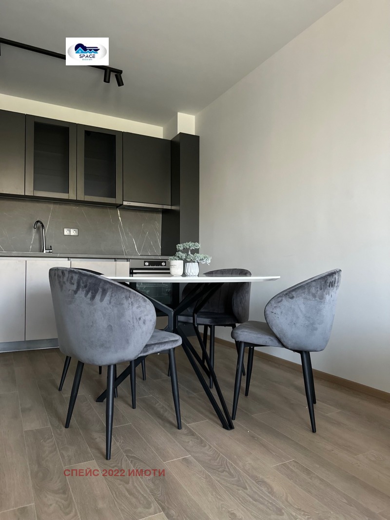 De vânzare  2 dormitoare Plovdiv , Țentâr , 108 mp | 98602399 - imagine [3]