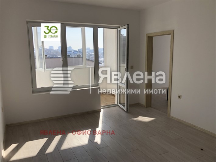 Продава 4-СТАЕН, гр. Варна, Автогара, снимка 4 - Aпартаменти - 49351444