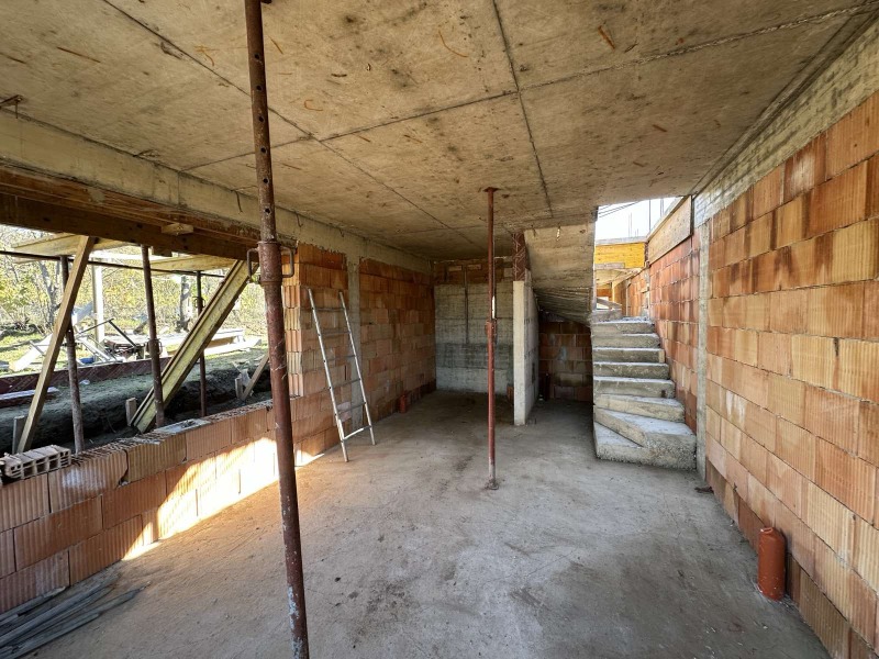 Продава КЪЩА, гр. Аксаково, област Варна, снимка 10 - Къщи - 52537993