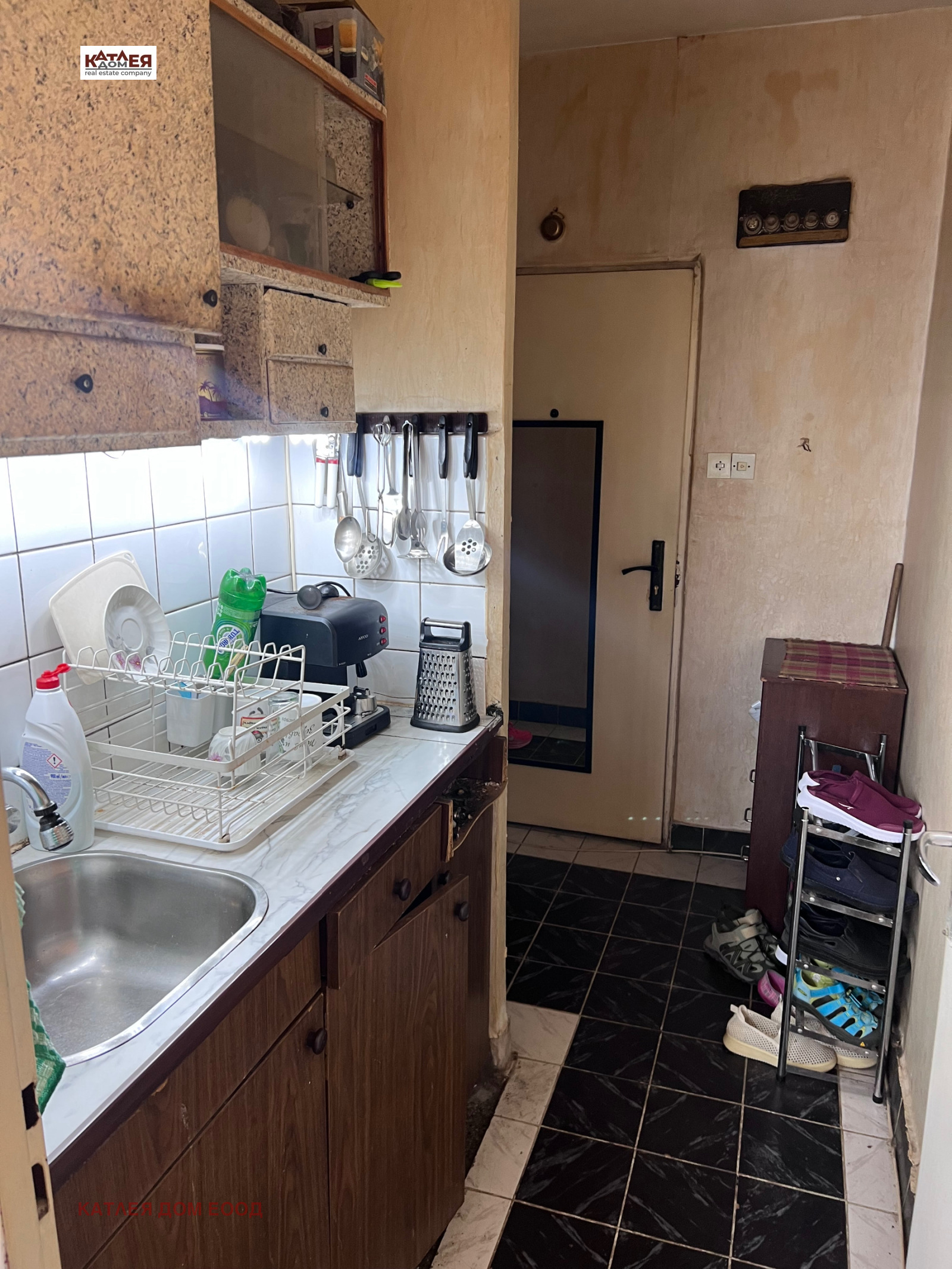 Продава 1-СТАЕН, гр. Враца, Дъбника, снимка 2 - Апартаменти - 55672819