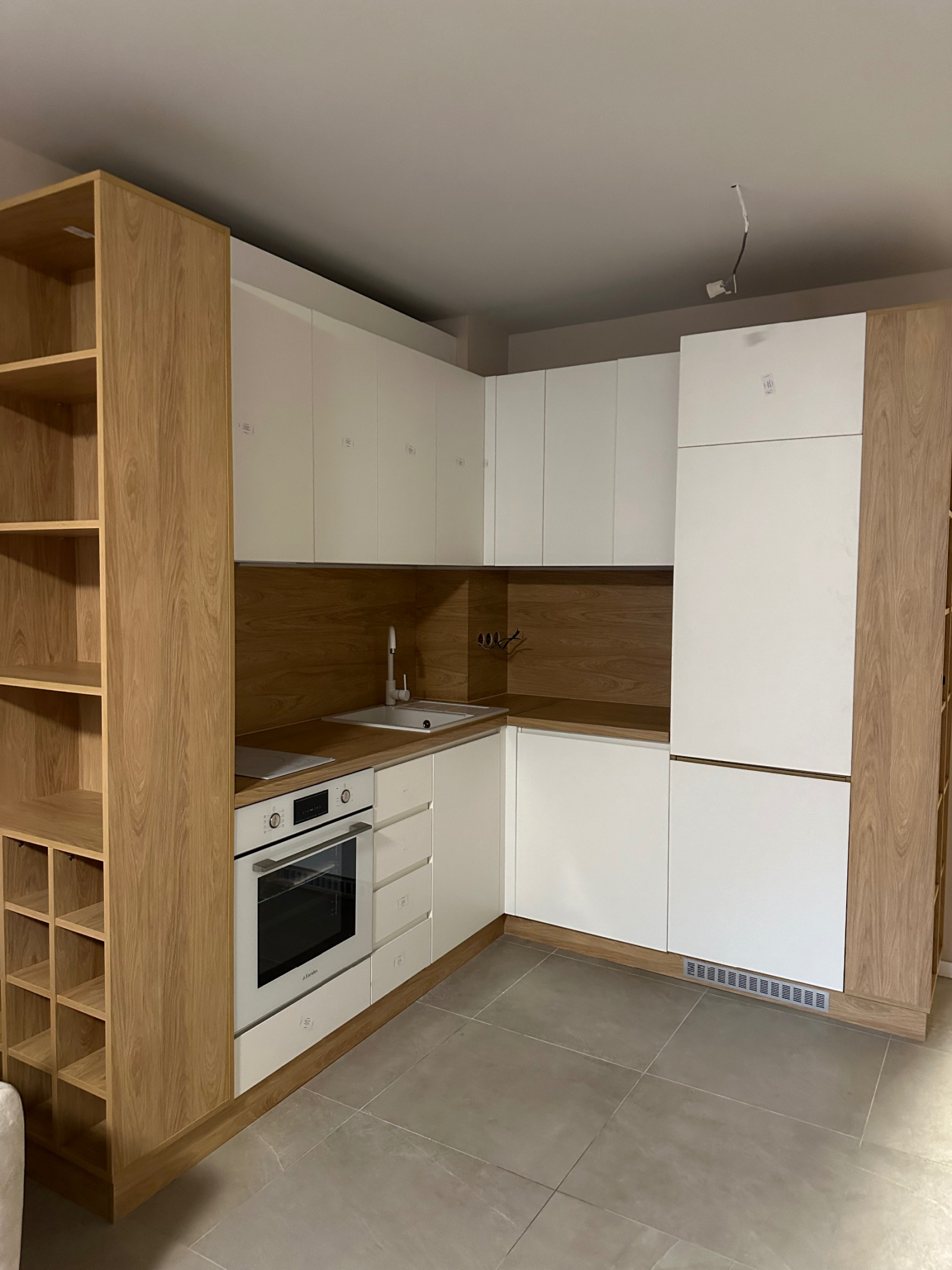 Продава 2-СТАЕН, гр. София, Изток, снимка 4 - Апартаменти - 56312998