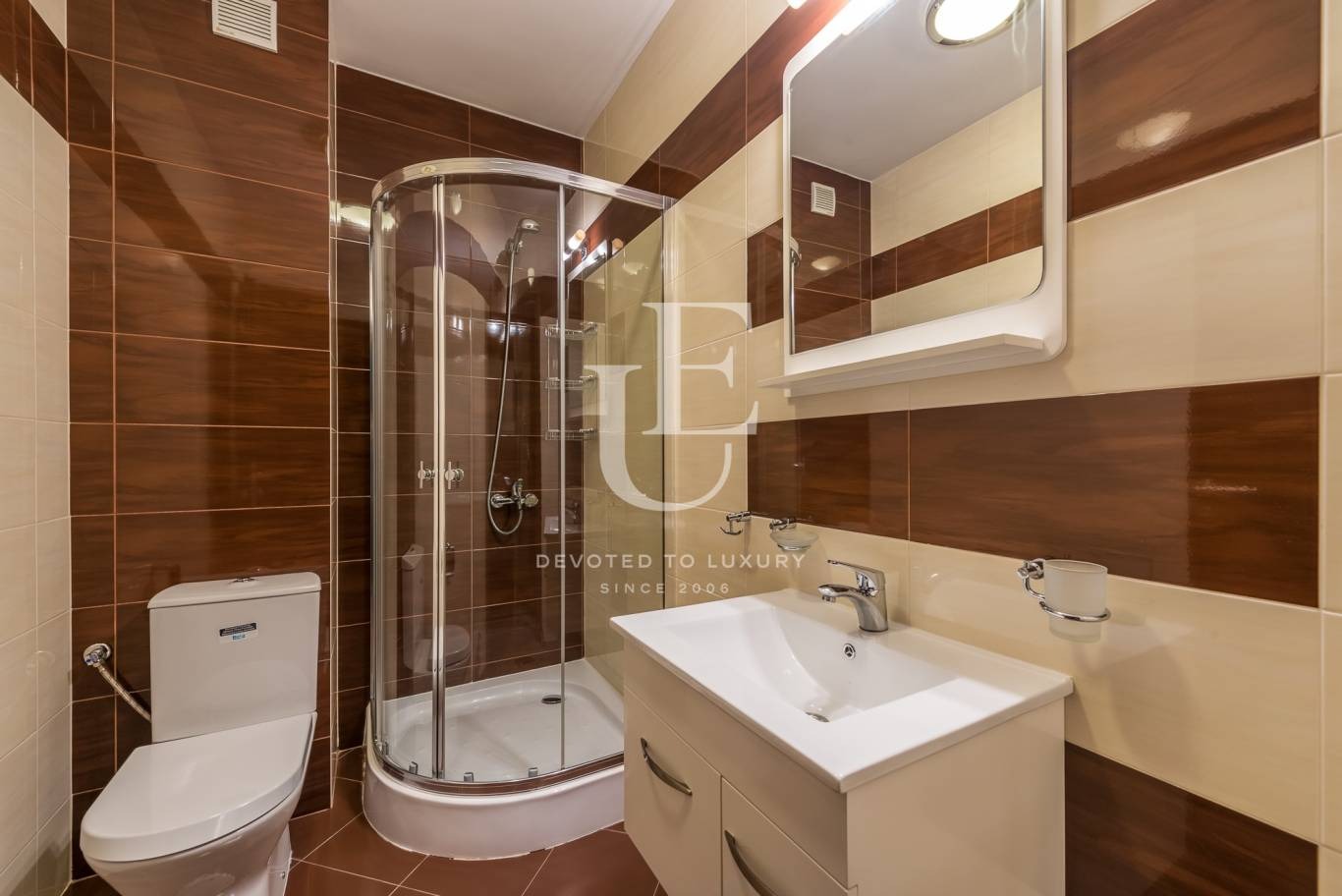 Продава 3-СТАЕН, гр. София, Изток, снимка 16 - Апартаменти - 54421143