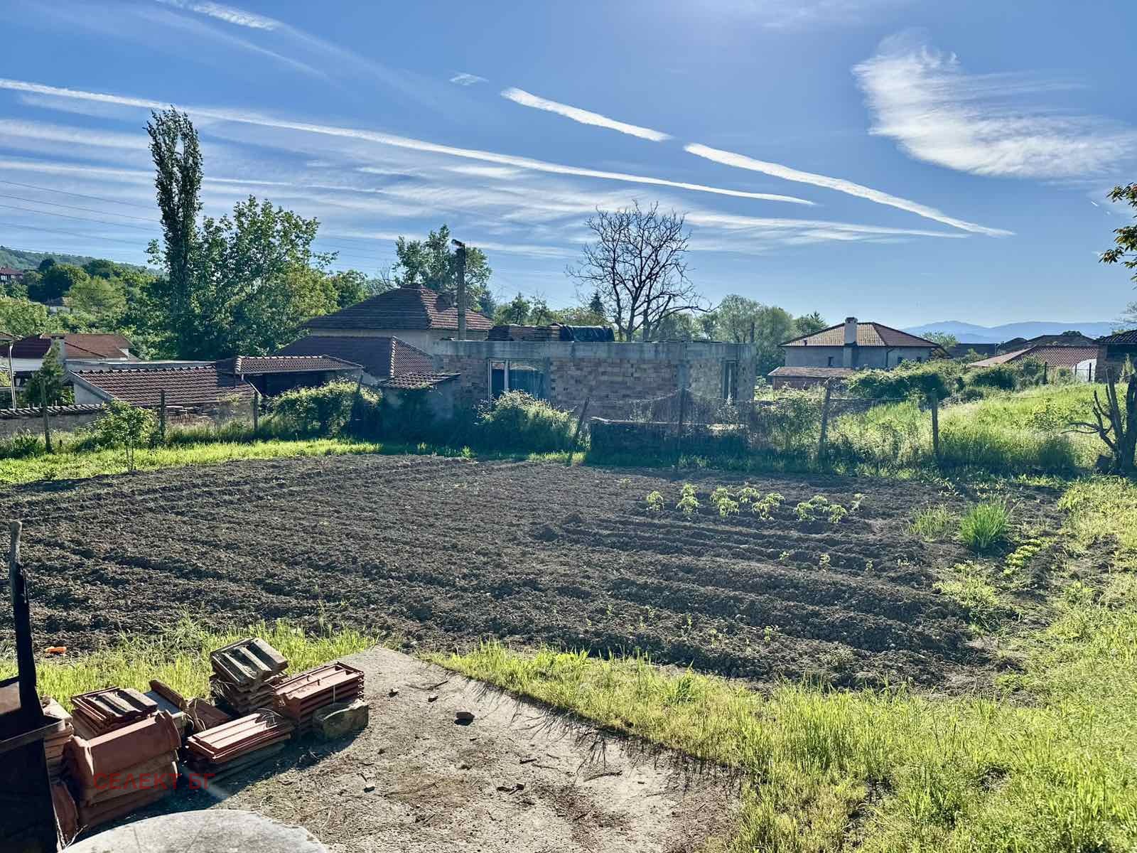 Продава КЪЩА, с. Пчелище, област Велико Търново, снимка 16 - Къщи - 53856812