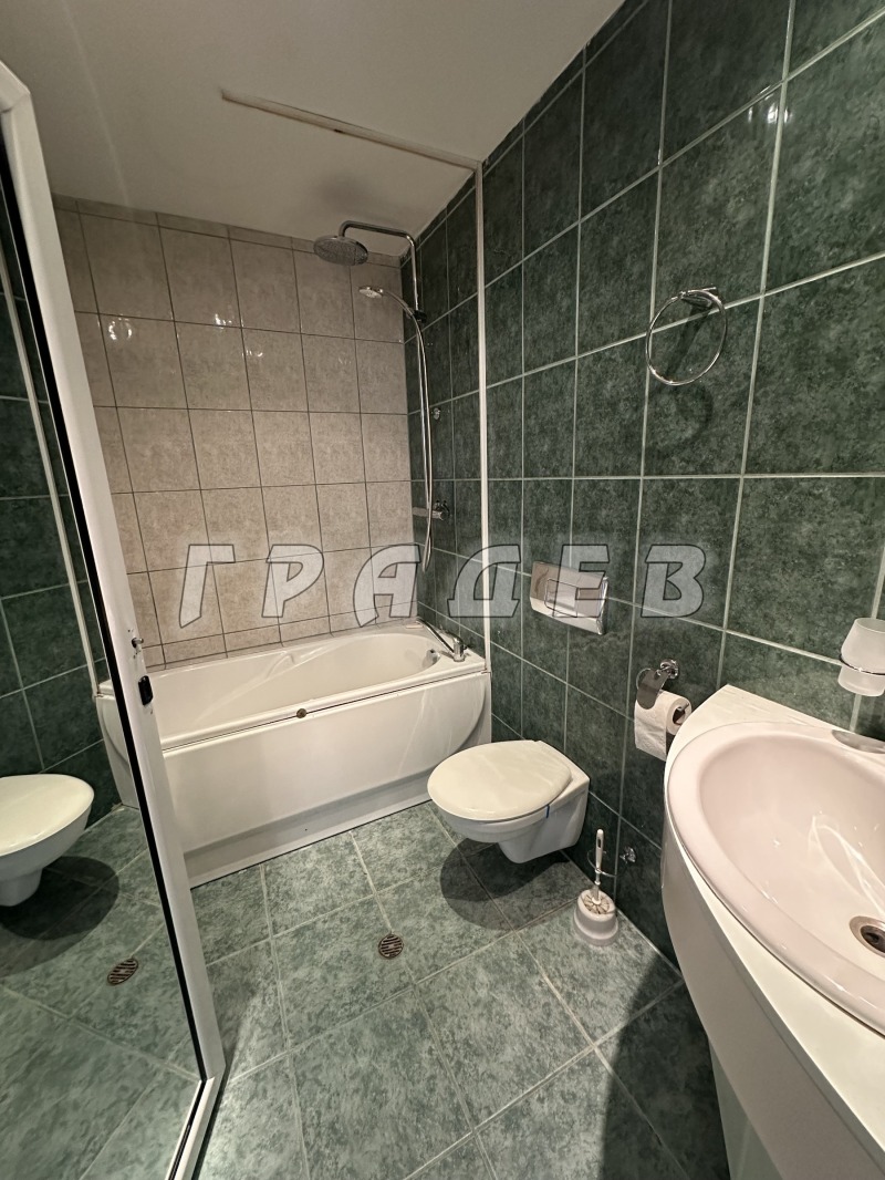 Продава  3-стаен град Русе , Център , 104 кв.м | 78052253 - изображение [15]