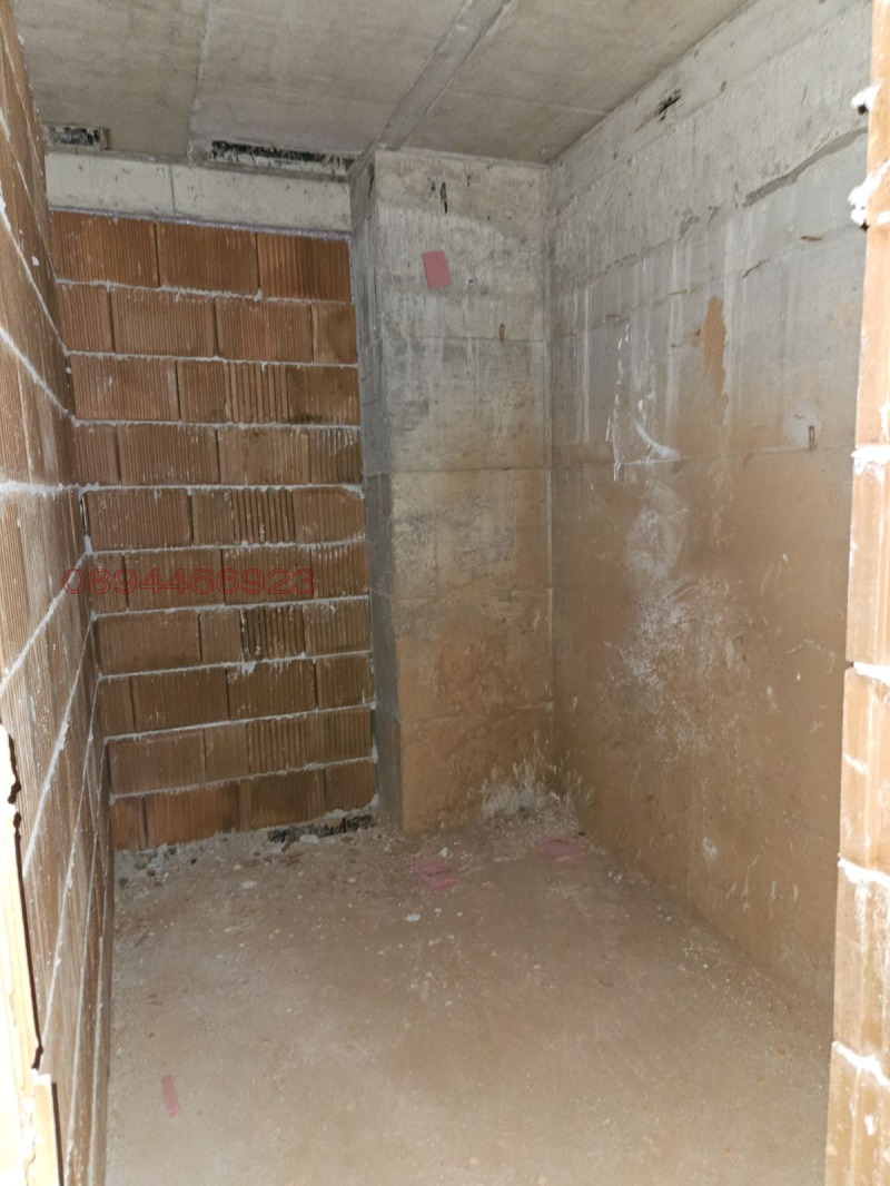Продава  3-стаен град София , Левски В , 95 кв.м | 85720299 - изображение [9]