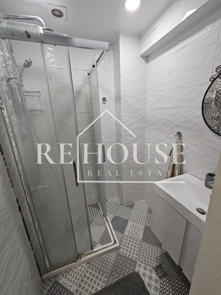 Продава 3-СТАЕН, гр. Варна, Окръжна болница-Генерали, снимка 12 - Апартаменти - 53620305