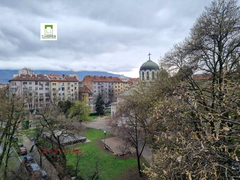 На продаж  3 кімнатна София , Център , 140 кв.м | 45114084