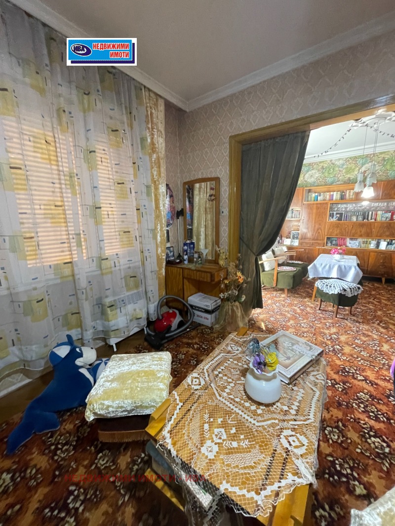 Продава 4-СТАЕН, гр. Горна Оряховица, област Велико Търново, снимка 2 - Апартаменти - 52520183