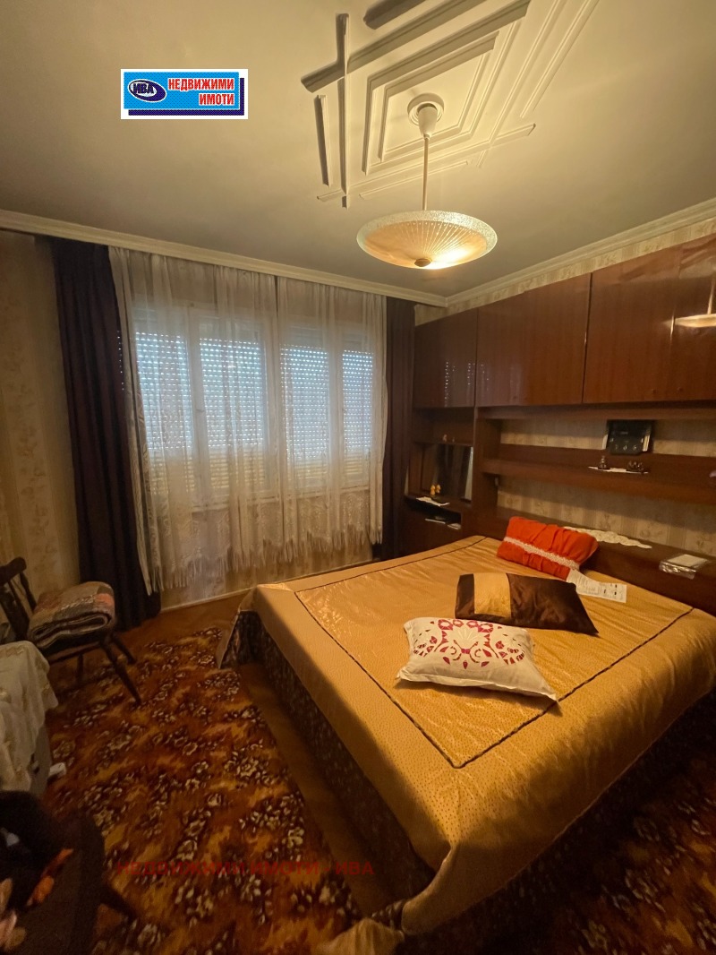 Продава 4-СТАЕН, гр. Горна Оряховица, област Велико Търново, снимка 4 - Апартаменти - 52520183