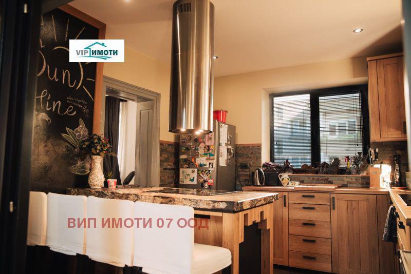 Продава КЪЩА, гр. Ловеч, Център, снимка 9 - Къщи - 53895084