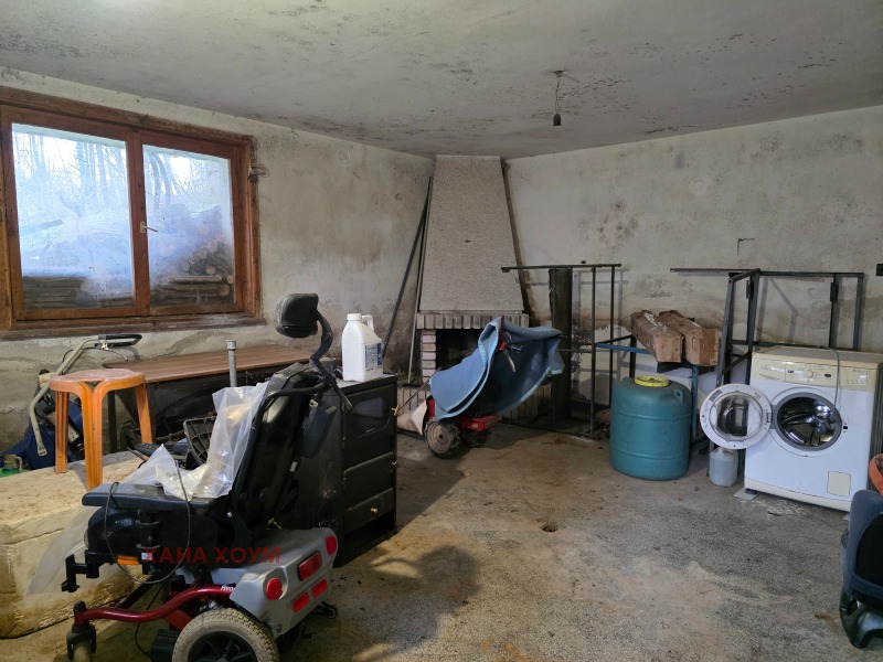 Продава КЪЩА, гр. Троян, област Ловеч, снимка 15 - Къщи - 52690065