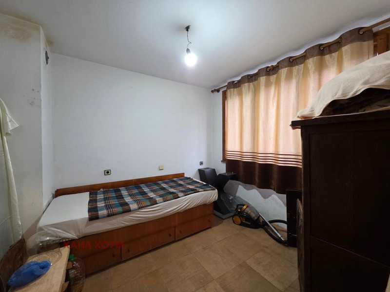 Продава КЪЩА, гр. Троян, област Ловеч, снимка 7 - Къщи - 52690065