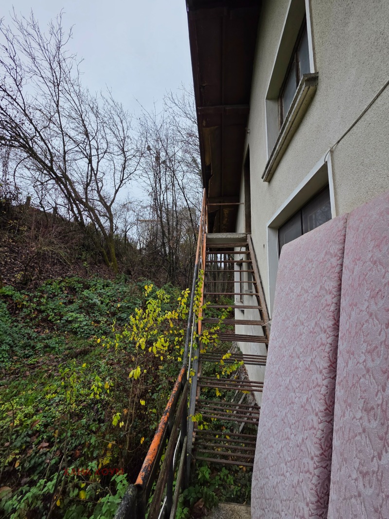 Продава КЪЩА, гр. Троян, област Ловеч, снимка 12 - Къщи - 52690065